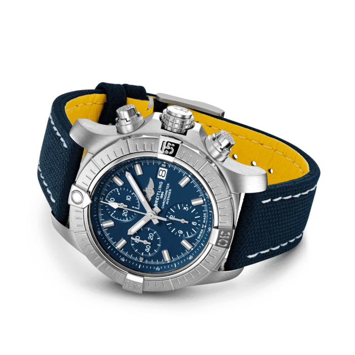 Avenger Chronograph 43